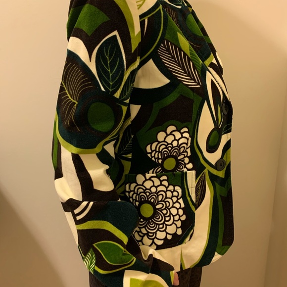 Velvet-like fabric blazer in Excellent condition - Picture 5 of 6